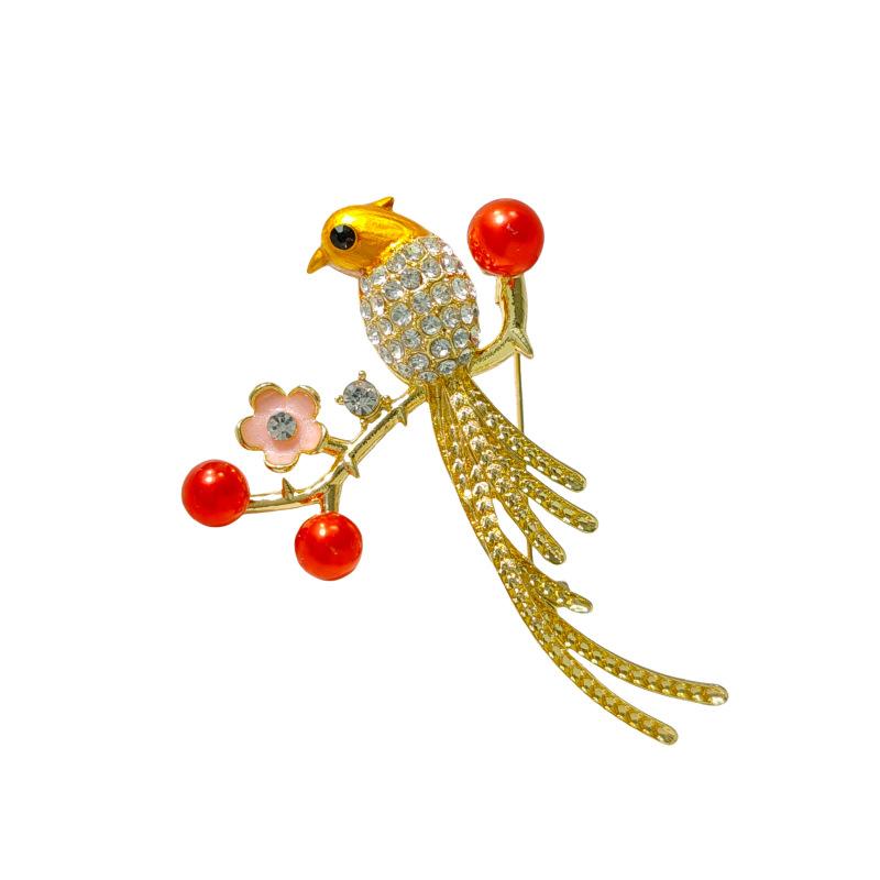 High-end New Brooch With A Lovebird Design, Antique , And Magpie Corsage.