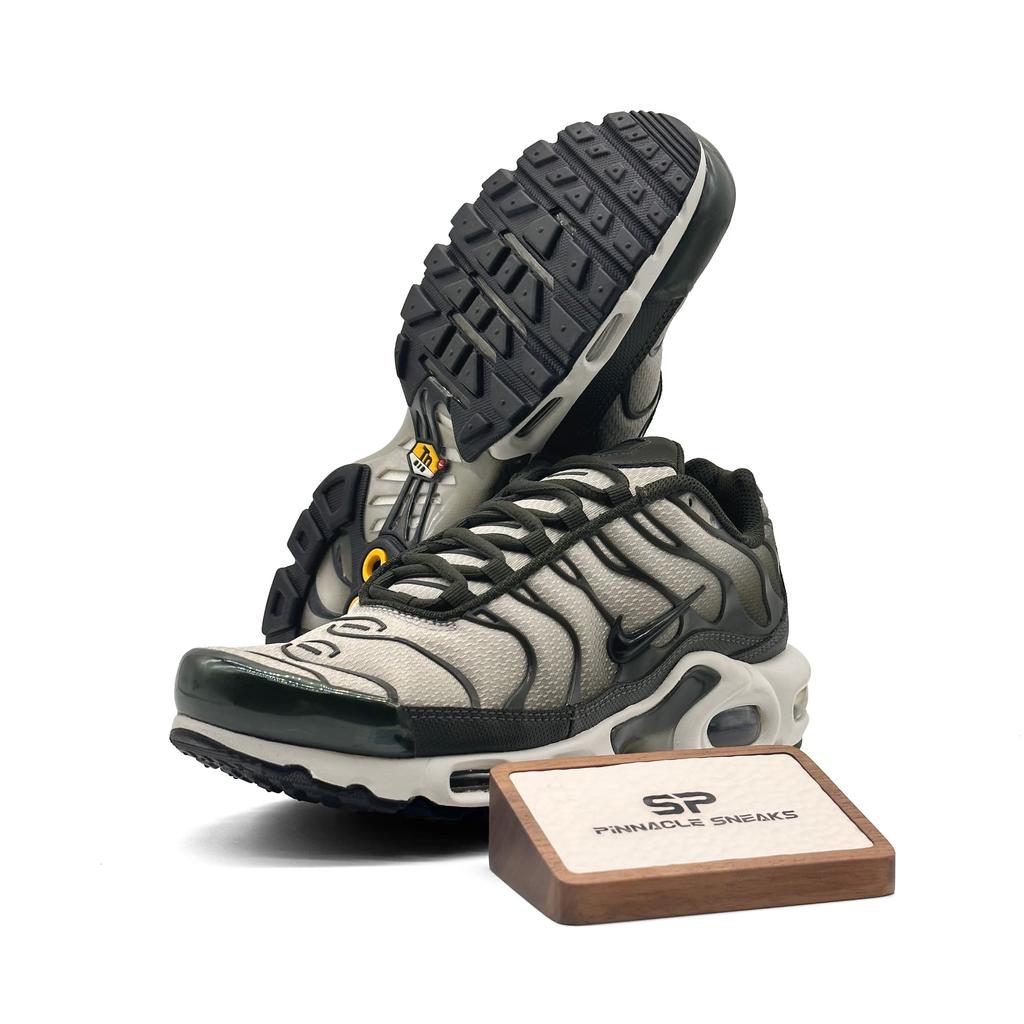 Nike Air Max Plus Unisex Low Top Running Shoes White Olive DM0032-300