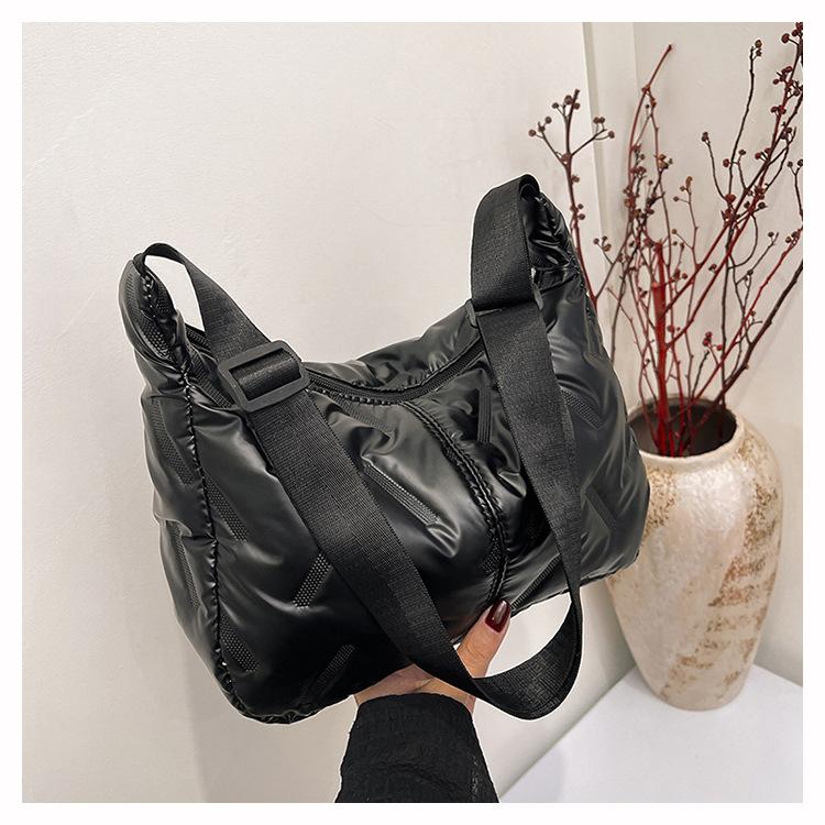 

New large bag women s fashion casual tote bag large capacity shoulder messenger bag women s cotton clothing bag чёрный