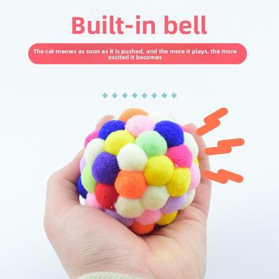 Bunte Plüsch-Glockenball-Katzen Spielzeuge - Lustige und Kratzbare Plüschbälle für das Alleinspiel mit Katzen.