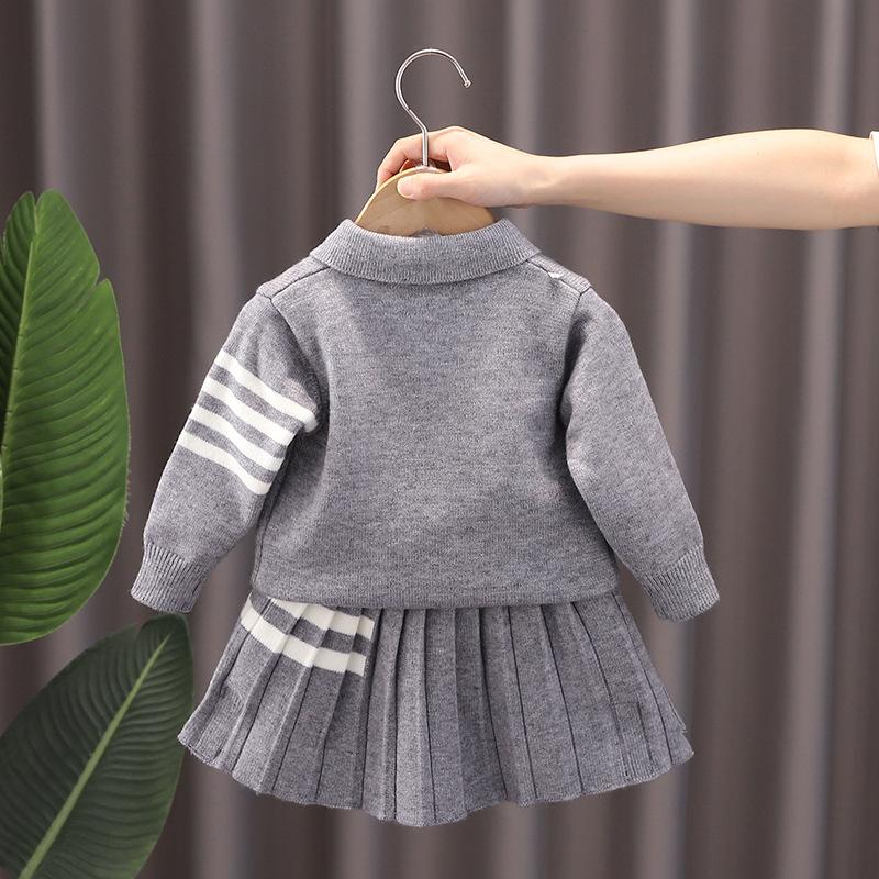 Girls' College Style Sweater Suit - Autumn/Winter 2023 Trendy Two-Piece Skirt Set