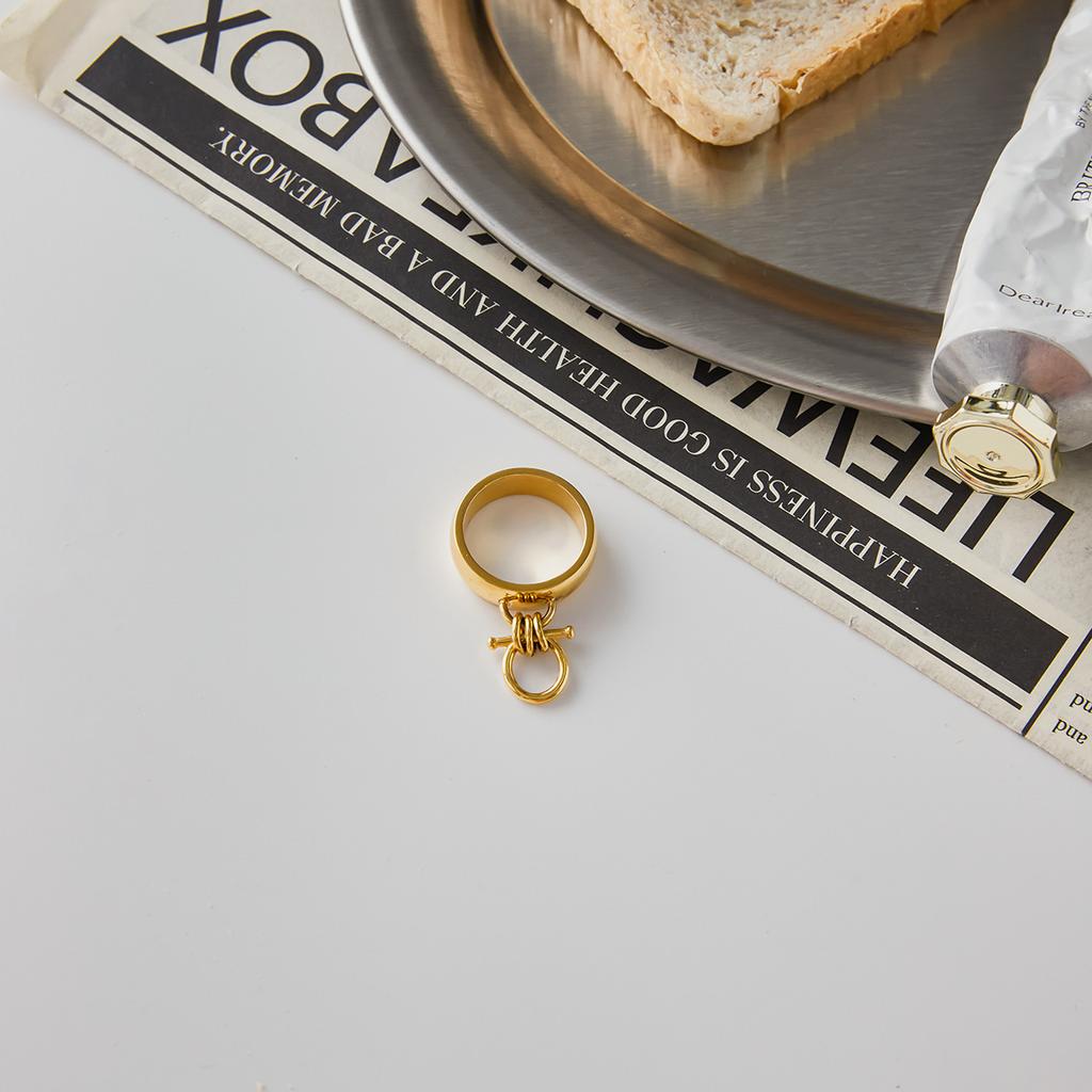 Punk Rock Polished Geometric 18K Gold Plated Rings Waterproof Hypoallergenic Knot Finger Ring Versatile Daily Accessories Bijoux