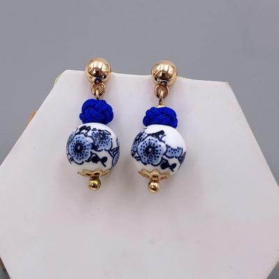 Keramik-Ohrringe im chinesischen Stil, blaue und weiße Porzellan-Ohrstecker für Damen