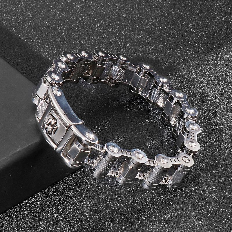 Trendy Personality Domineering Skull Bicycle Chain Titanium Steel Men'S Bracelet