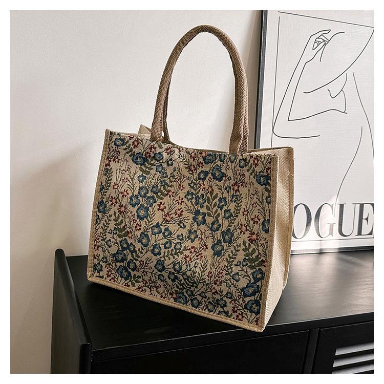 2025 New Canvas Tote Bag Large Capacity Women's Korean Cotton and Linen Commuter Packaging Lunch Box Bag