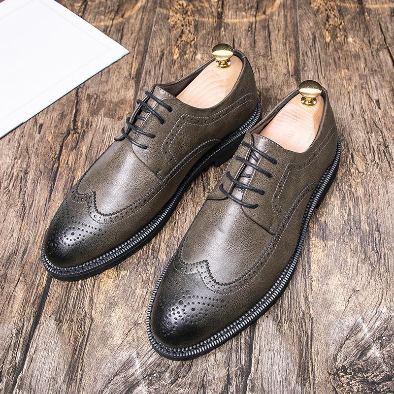 

Bullock men s shoes Korean version of British trendy shoes casual business dress shoes men s pointed black shoes PX62-K 44 сірий колір
