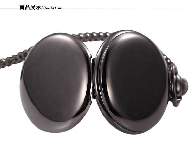 Antique Style Classic Smooth Vintage Stainless Steel Pocket Watch for Men with Quartz Movement Xmas Gift