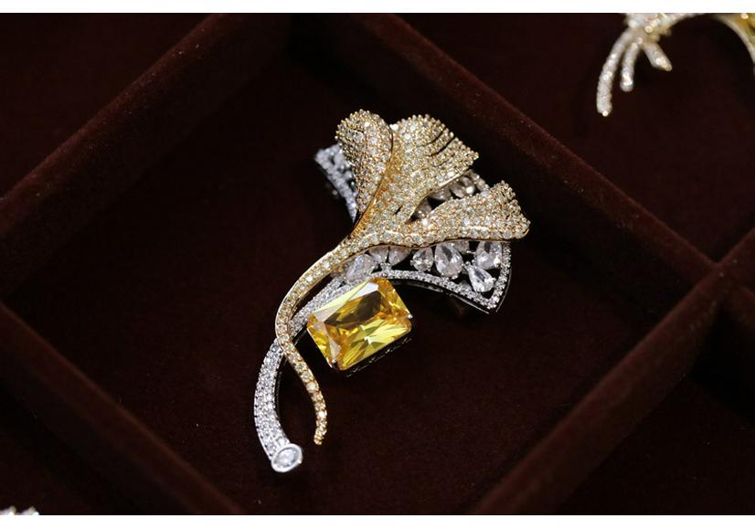 Exquisite Zircon Ginkgo Leaf Brooch - Luxury Women’s Suit Accessory