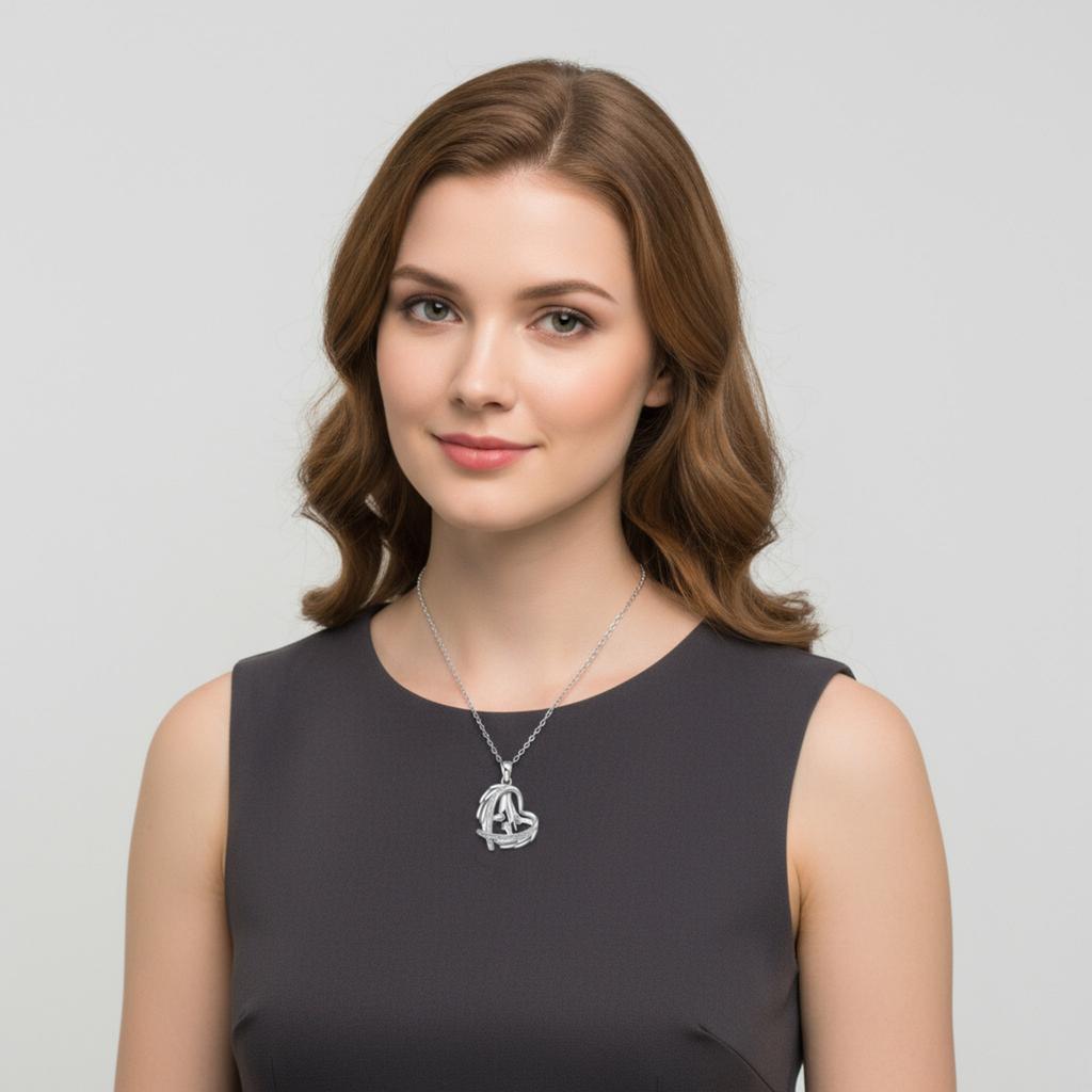 Moderiktiga, unika, diskreta lyxiga och exklusiva smycken; En perfekt present till en vän.