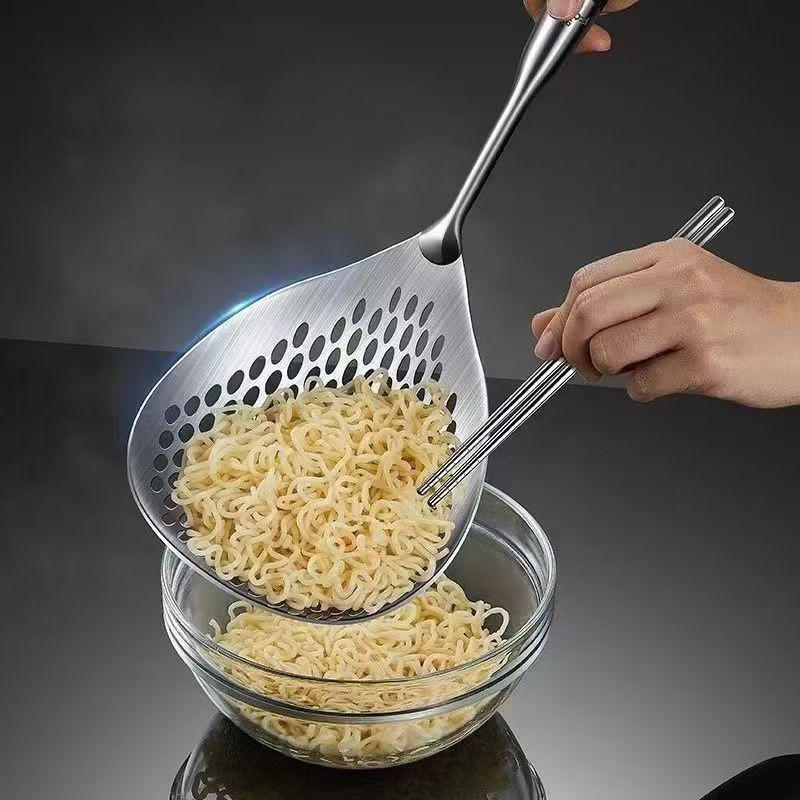1Pcs Large Durable Stainless Steel Colander Skimmer Spoon Heavy Duty Food Strainer Spoon For Frying & Cooking Kitchen Utensils