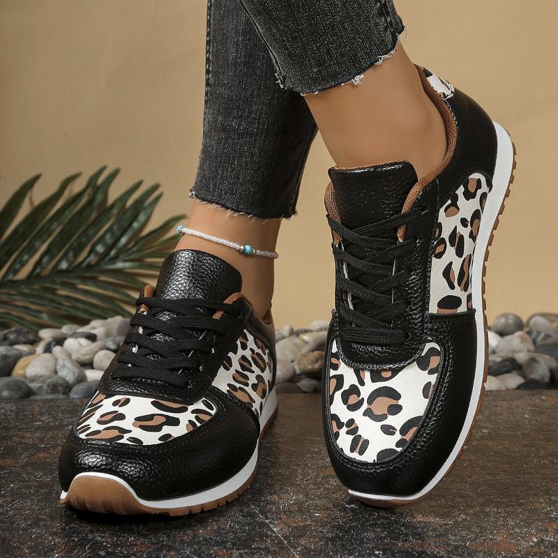 Sneakers women's spring new large-size thick-soled color matching casual low-top sports shoes