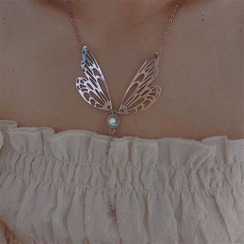 Stylish Hollow Butterfly Wings Tassel Pendant Necklace Female Accessories Temperament Clavicle Chain For Girl Party Jewelry Gift