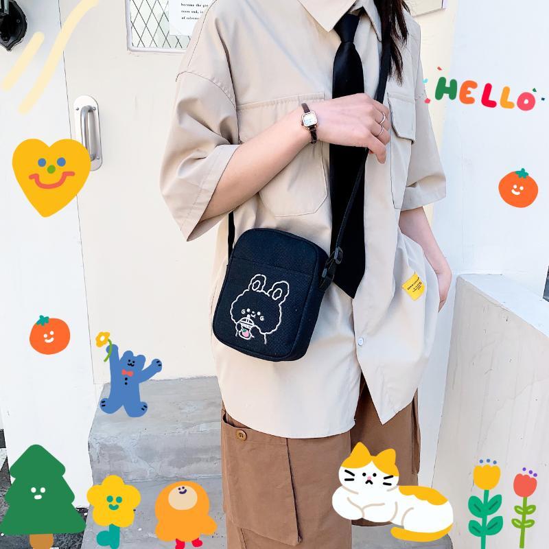Black Canvas Crossbody Bag Kawaii Cartoon Bunny Print Fashion Casual Tote Bag for Teens School Commute Daily Shopping