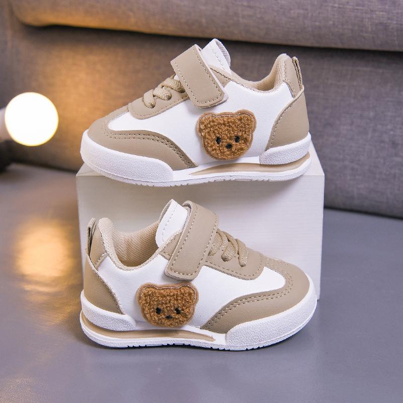 2026 Unisex Children's White Soft Sole Running Shoes - Spring & Autumn Casual Sneakers for Medium and Large Kids