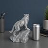 Animal Ornament, Power Symbol Wolf Sculpture, Roaring Wolf Design Mini Desktop Decoration for Home Office Gift