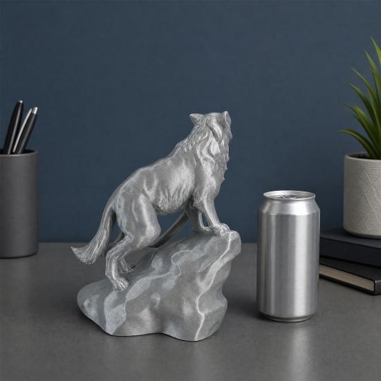 Animal Ornament, Power Symbol Wolf Sculpture, Roaring Wolf Design Mini Desktop Decoration for Home Office Gift