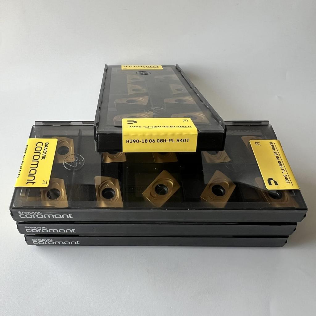 SANDVIK / R390-180608H-PL S40T / Original Swedish hard alloy blade 10 Pcs