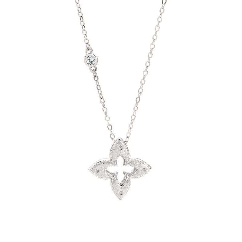 Brushed Four-leaf Clover Necklace Female French Retro Ins Style High-end Medieval Pendant