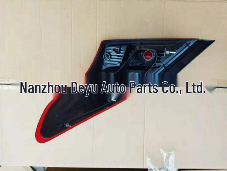 Compatible with 2011 Nissan Sunny: Left Rear Taillight (Red) L:26555-3AW0A / Right Rear Taillight (White) R:26550-3AW0.
