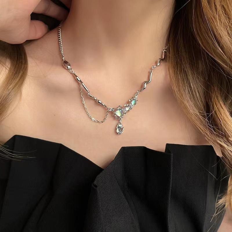 Thorns niche design moonstone cross sweet cool collarbone chain women's hip hop cold wind fashion necklace versatile niche
