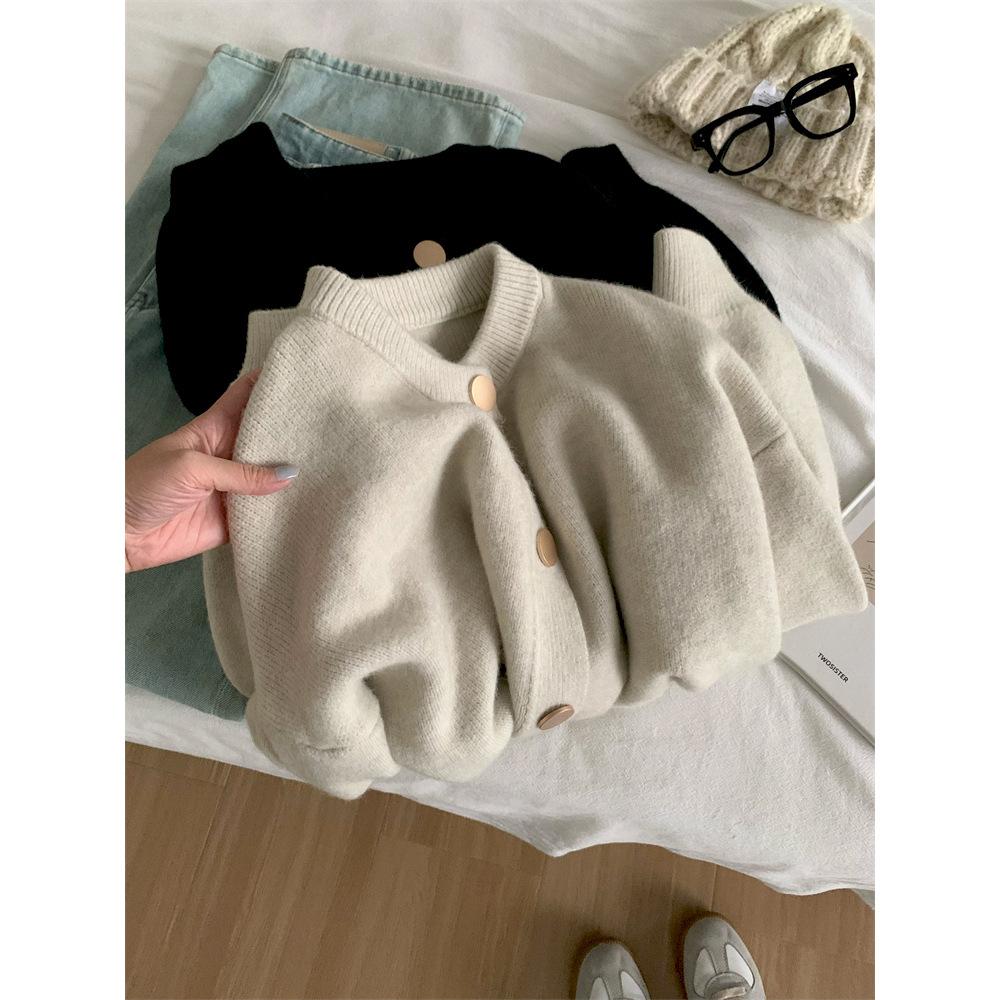 Stacked retro age-reducing long-sleeved knitted sweater autumn and winter single-breasted outer sweater lazy top cardigan women