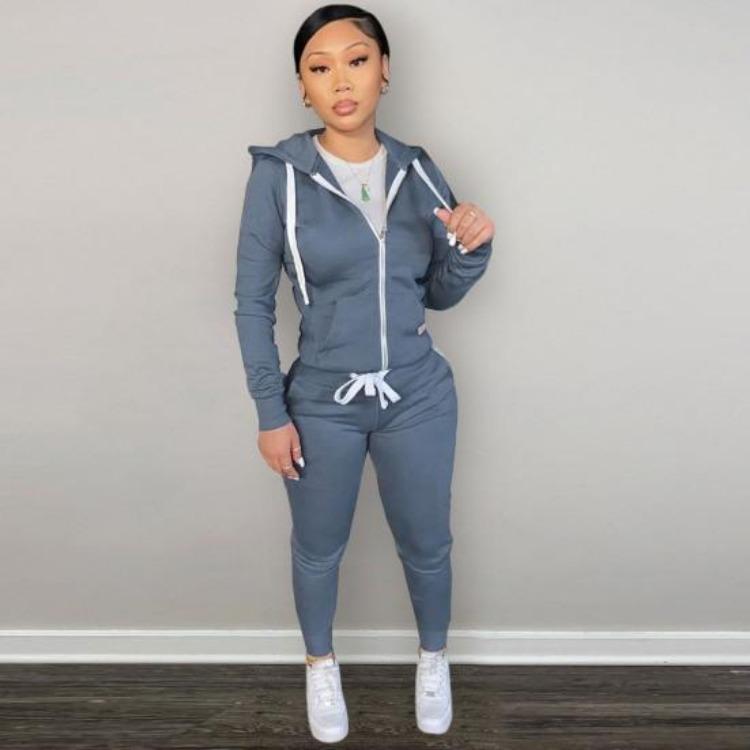2Pcs Winter Women Tracksuit Set Fleece Lining Hooded Sweatshirt Coat with Long Sleeves Pockets Zipper Placket Elastic Waist Jogging Fall Solid Color