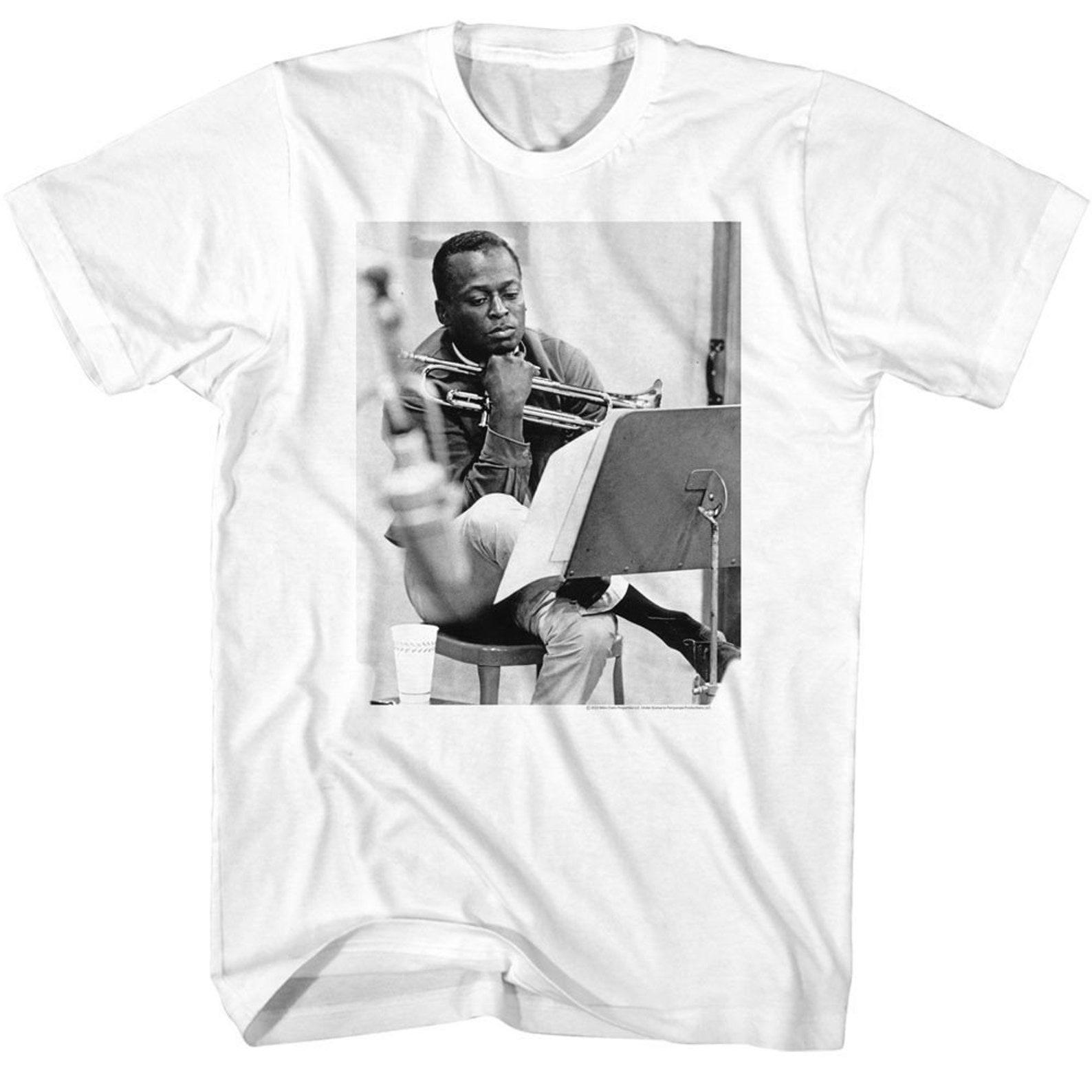 Miles Davis Contemplative White T-Shirt M