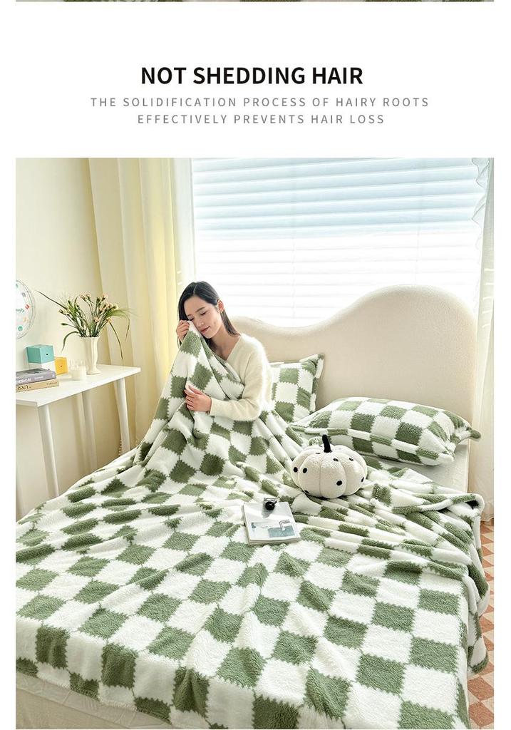 Panda Plaid Plush Flannel Blanket - Thick, Comfortable, and Cozy for Autumn and Winter