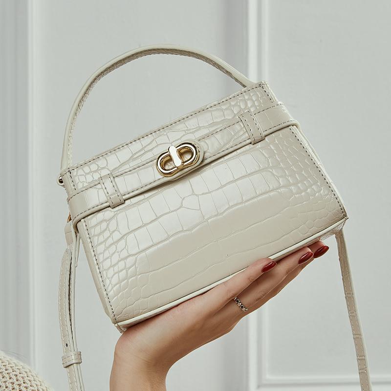 Crocodile Pattern Cowhide Bag Women's 2025 New Genuine Leather Women's Bag Simple Handbag Single Shoulder Crossbody Small Square Bag