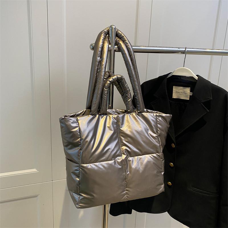 Ielgy Premium Texture Bag Large Capacity Fashion Autumn Winter Cotton Padded Clothes One Shoulder Portable Commuter Tote Bag