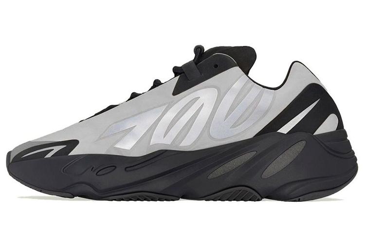 Adidas Originals Men s Yeezy Boost 700 Mnvn  Metallic  GW9524 38