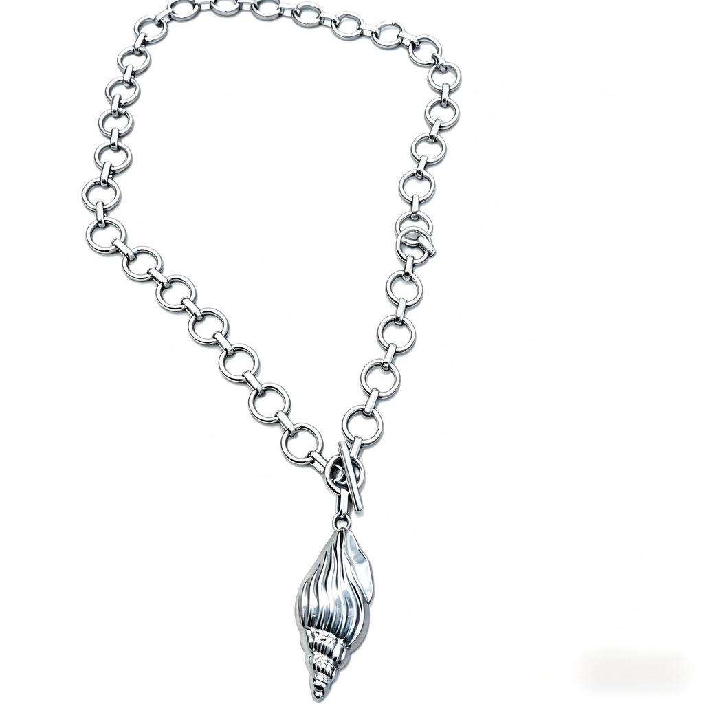 Elegant Peach Heart Hammered Necklace - Women's Clavicle Chain for Daily Wear