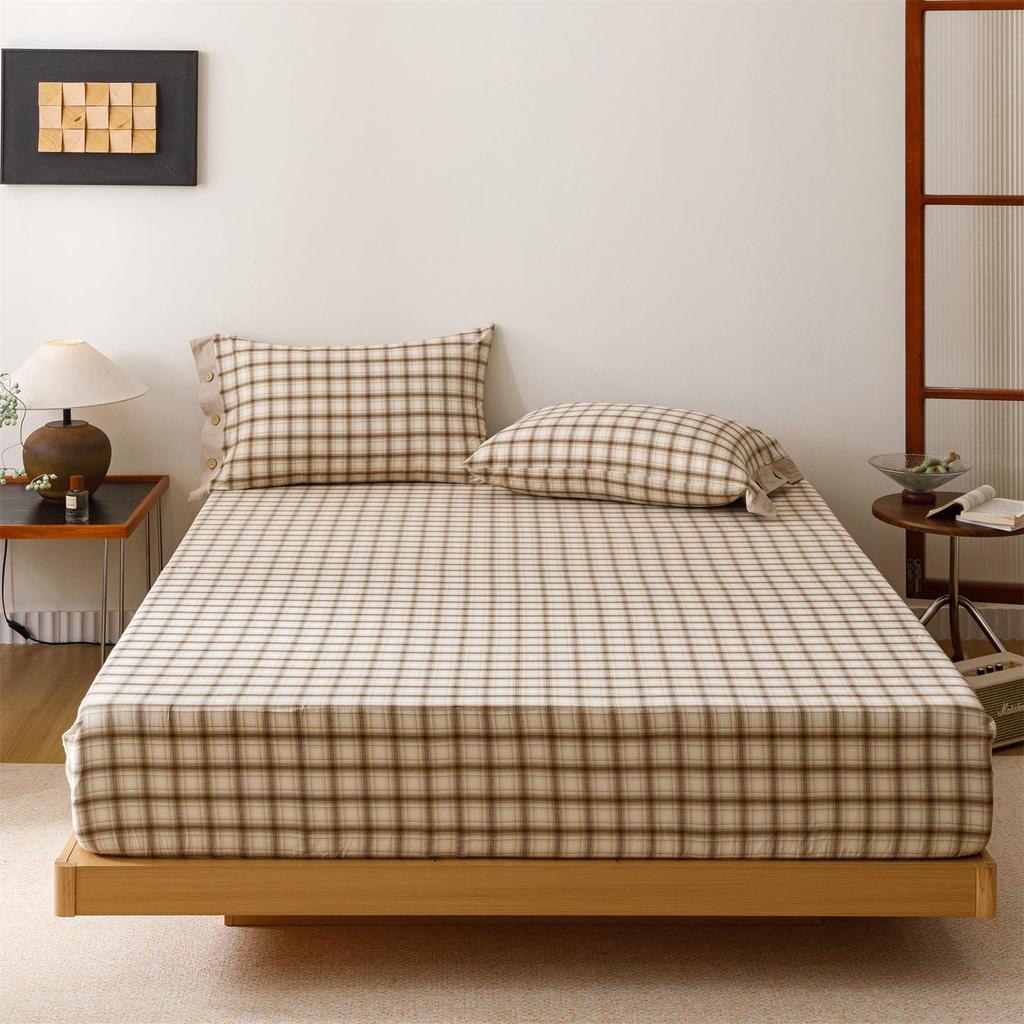 Cotton Fitted Sheet: Soft, Skin-Friendly, Moisture-Absorbing, Sweat-Wicking, Machine Washable Mattress Protector