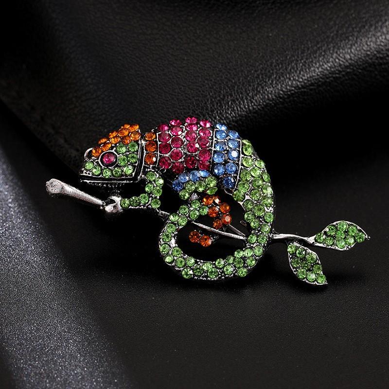 

Персонализированная креативная брошь-хамелеон из сплава с бриллиантами, универсальная булавка в виде животного, модные аксессуары для одежды