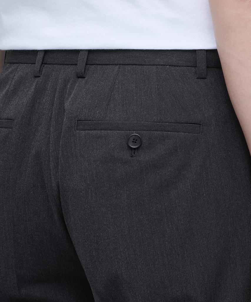 MUSINSA STANDARD Lightweight Relaxed Tapered Hidden Banding Crop Slacks [Charcoal Gray]