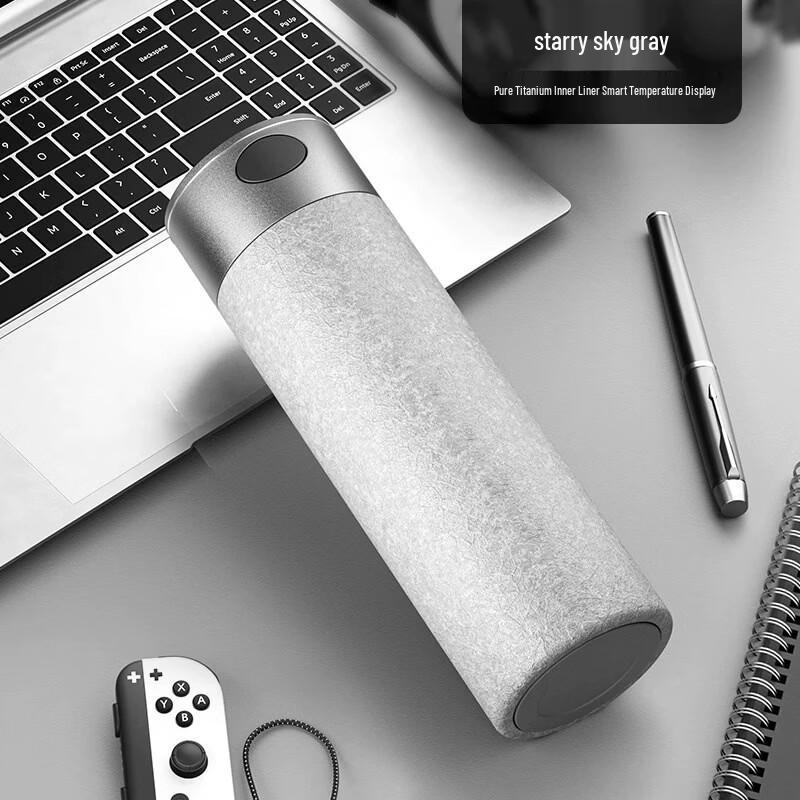 OLOEY Light Luxury Titanium Insulated Water Bottle