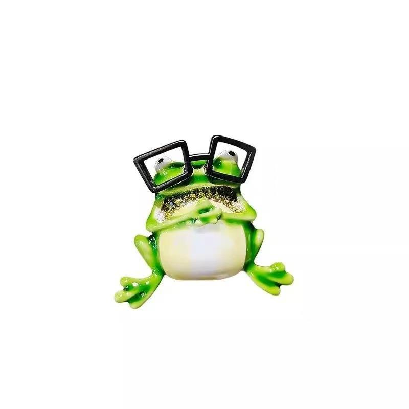 Cute Unique Glasses Frog Brooch For Women Men Personality All-Match Animal Pin Brooch  Party Jewelry Accessories Gift