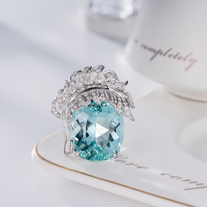 2022 New Trendy Necklaces For Women copper Color Zircon Feathers Oval Aquamarine Stone Pendant Engagement Fine Neck Accessories