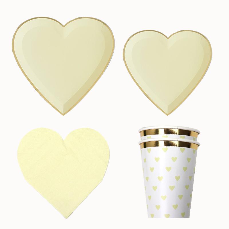 8pcs Valentine's Day Disposable Tableware Disposable Paper Plate Cute Pink Love Shape for Wedding Birthday Decor Party Supplies