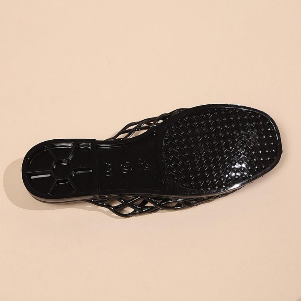 Women's Slip On Sandals Open Weave Design Lightweight Flexible Sole Casual Summer Footwear