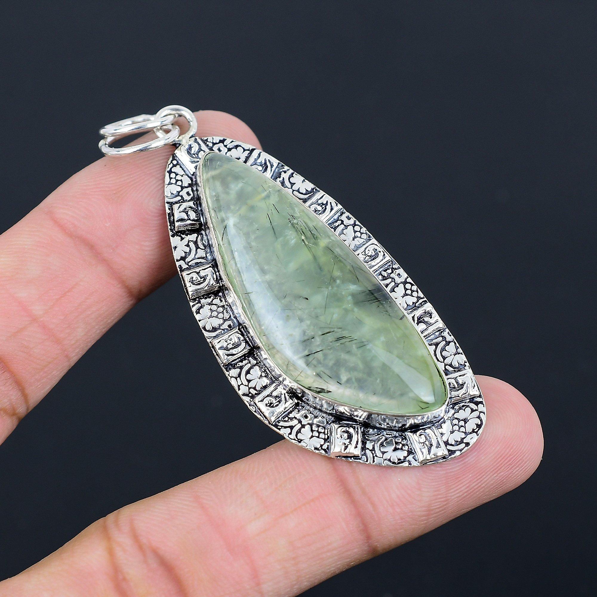 

Daughters Day Sale Natural Moss Moss Prehnite Anniversary New Pendant 925 Silver