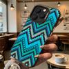 Buntes Chevron Stammesmuster Stoßfeste Handyhülle für iPhone 16 15 14 13 12 11 Pro Max/Mini Kratzfestes Premium Hartschalen Cover