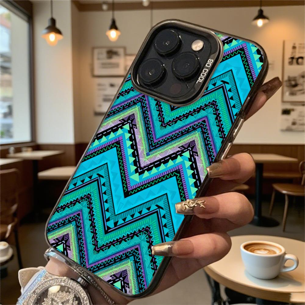 Buntes Chevron Stammesmuster Stoßfeste Handyhülle für iPhone 16 15 14 13 12 11 Pro Max/Mini Kratzfestes Premium Hartschalen Cover
