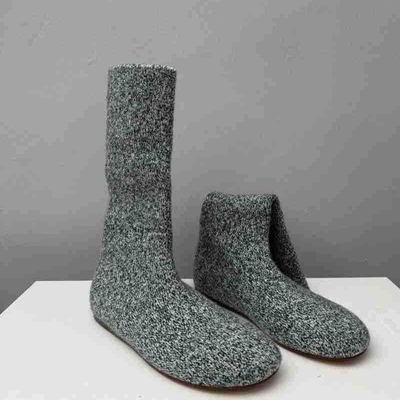 

2025 new fluff knitted elastic boots women s thin boots socks boots versatile thin medium tube flat boots children 40 чёрный