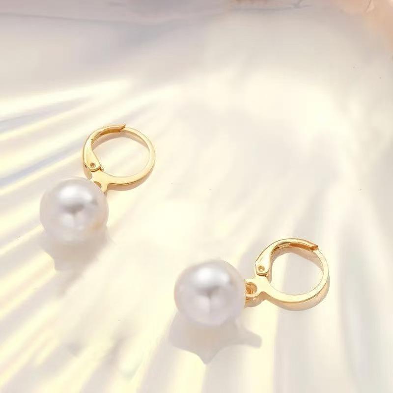 Gold Plated Faux Pearl Jewelry Set With Dainty Pendant Necklace And Drop Earrings Perfect For Daily Wear Date And Gifting
