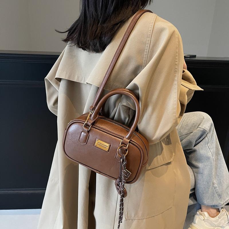 New Women's Bags, Fashionable Bags, Trendy Single Shoulder Crossbody Portable Light Luxury Trendy Bags, Solid Color Bags for Women
