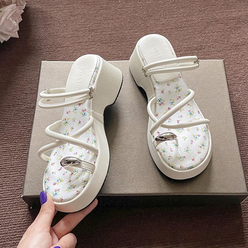 Small Fresh Toe Square Head Floral Sandals Women's Summer New Slope Heel Cool Slippers Women