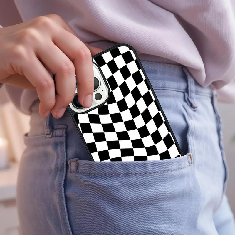 Luxury Chessboard Grid Love Heart Phone Case For iPhone 17 Air 15 16e 14 13 Pro Max Coque 12 11 Pro Max PLUS cover