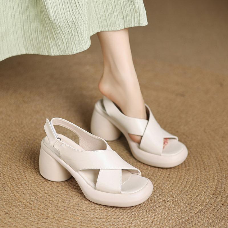 New Solid Color Roman Sandals Summer Women's High-heeled Sandals Casual Buckle Platform Non-slip Sandals Round Head Square Heel
