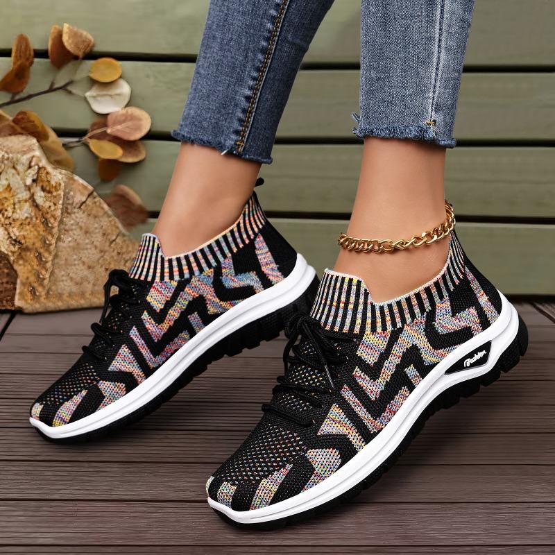 Shoes women's fashion women's shoes color matching casual shoes light mouth soft sole flying woven shoes breathable and comfortable sports shoes